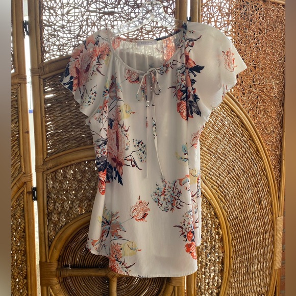 Simple Fun Tops - Beautiful Floral Cream and Orange Peasant Blouse Top Size L Excellent Condition
